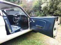 Mustang-australia-interior-lado-piloto