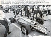 carroll-shelby-bruce-mclaren-botany_360_6ad8145fe6de98b8fff2b62ff661be49
